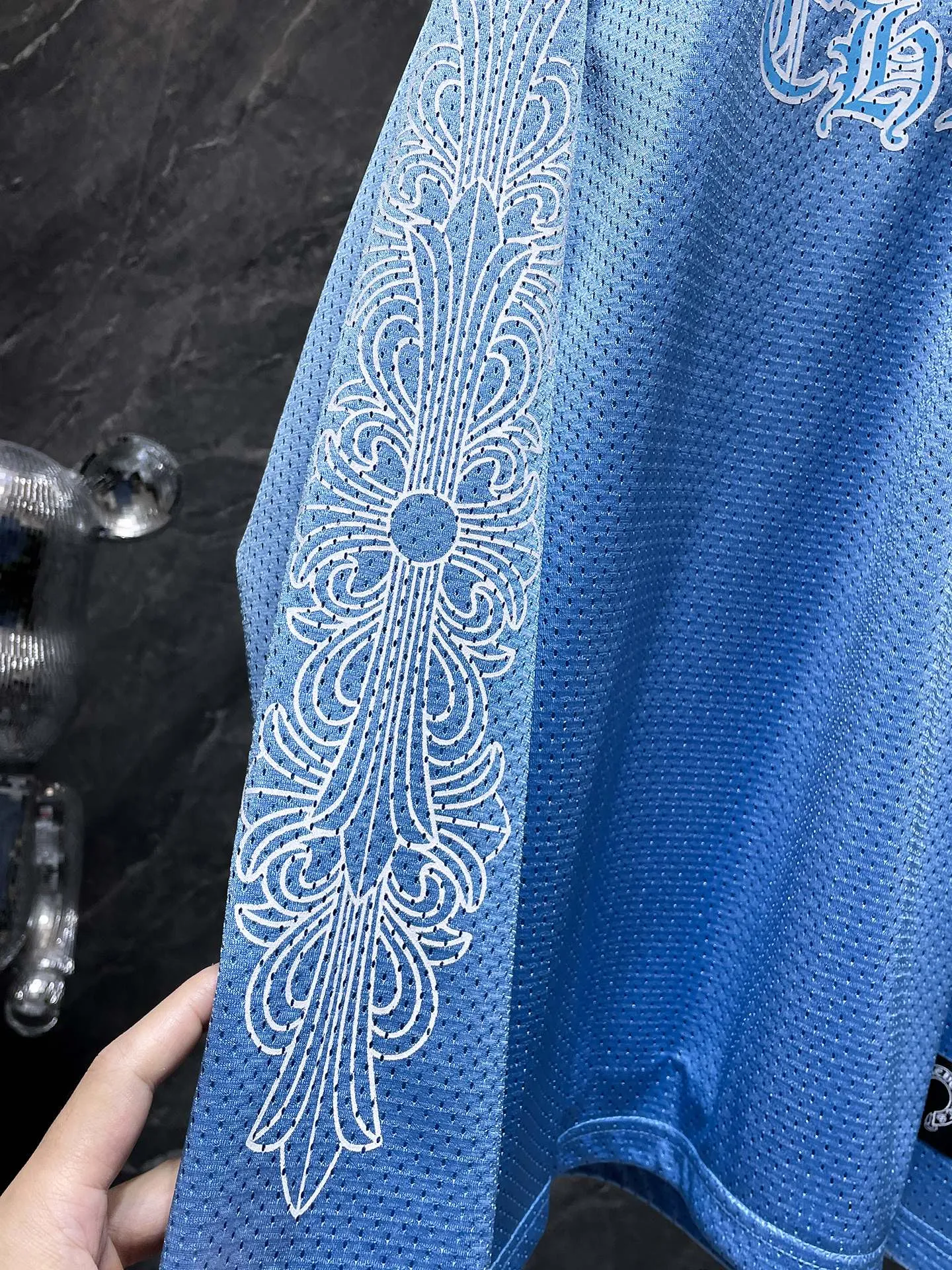 P216 Chrome Hearts 25ss customized version of the high-weight fabric of the jersey. Chrome mattyboy official website limited flower arm ice hockey jersey. Counter synchronization. Re-engraved version 1:1. Recommended color: black, limited blue, limited green. Number of yards: S, M, L, XL.